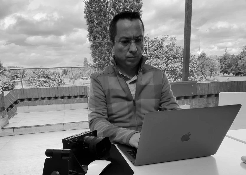 Hero collage image 1 (Row 1)